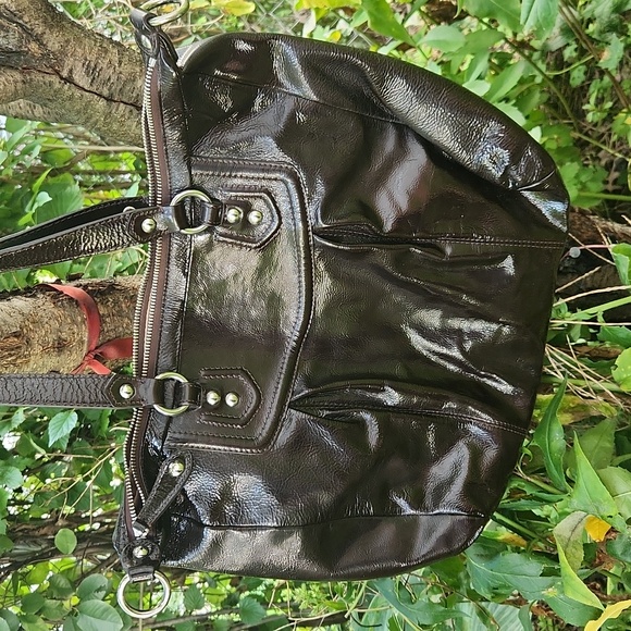 COACH WOMEN'S ASHLEY PATENT LEATHER SHOULDER BAG - MAHOGANY - Picture 2 of 8